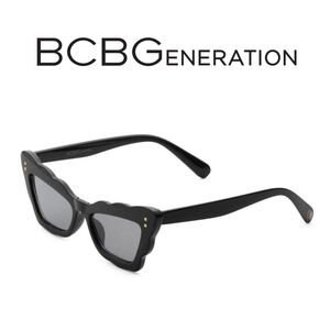 🆕NWT BCBG Retro Lace Cat-Eye Sunglasses